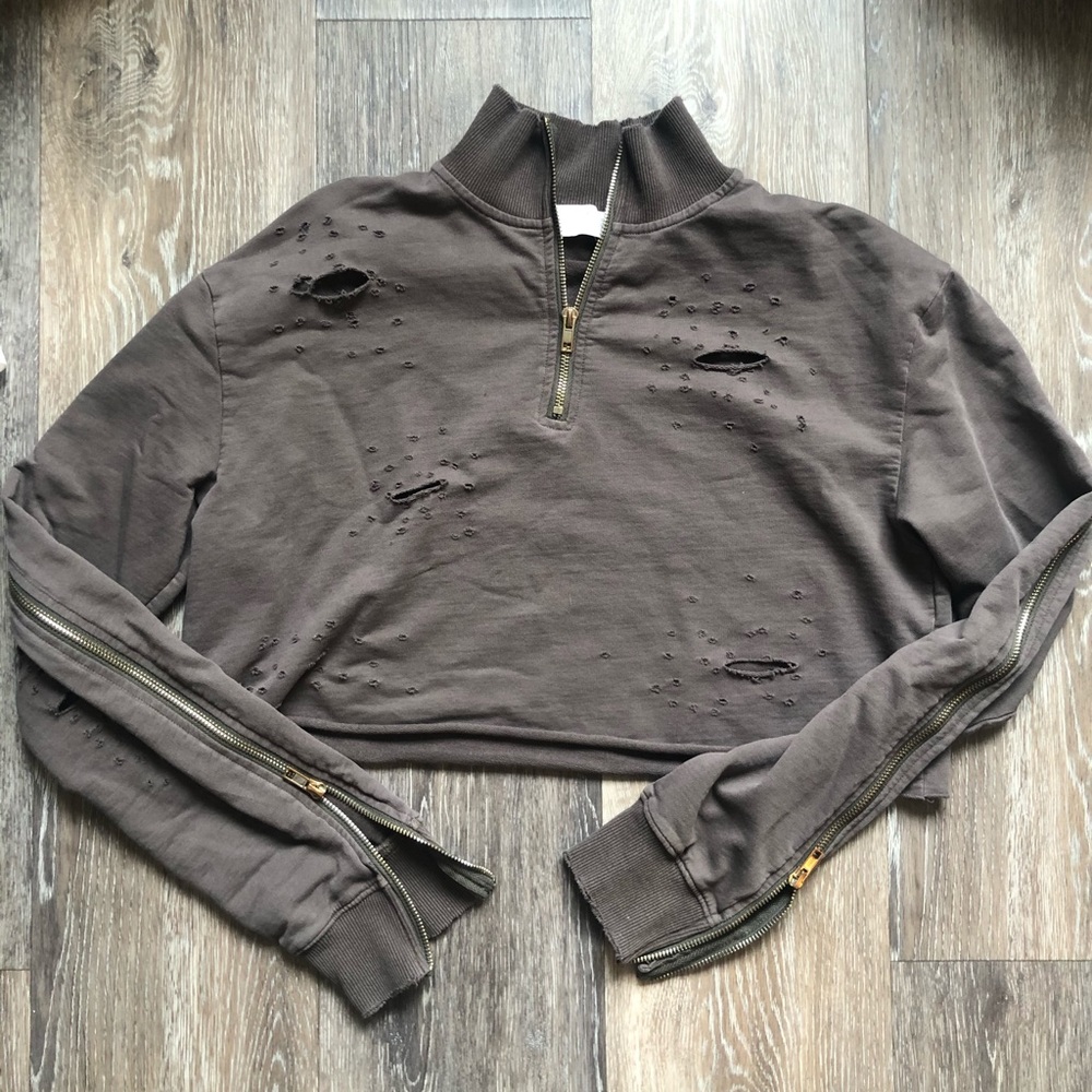 gray cropped sweater with zippers